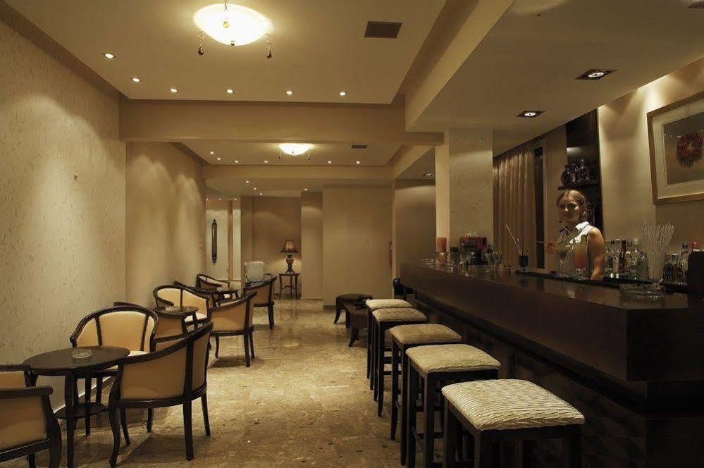 Regina Mare Hotel Kateríni Eksteriør billede